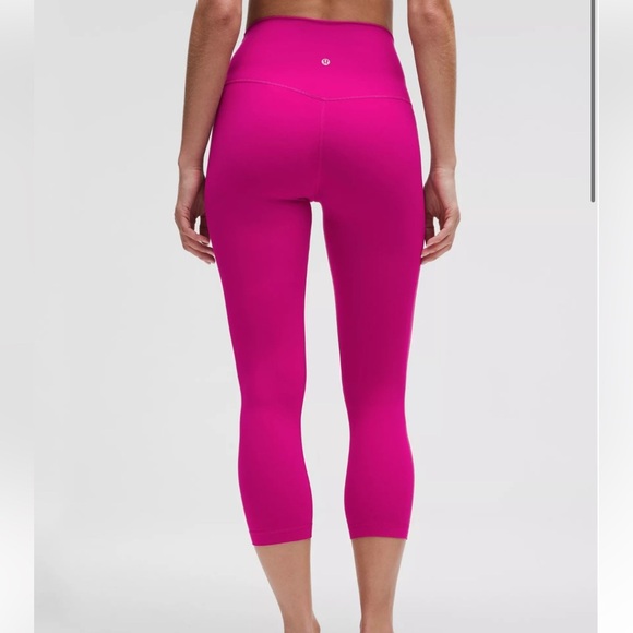 lululemon Align High Rise Crop Size 6 - Picture 6 of 7